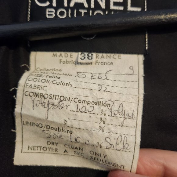 For collectors! Excellent condition chanel skirt suit - Picture 2 of 5